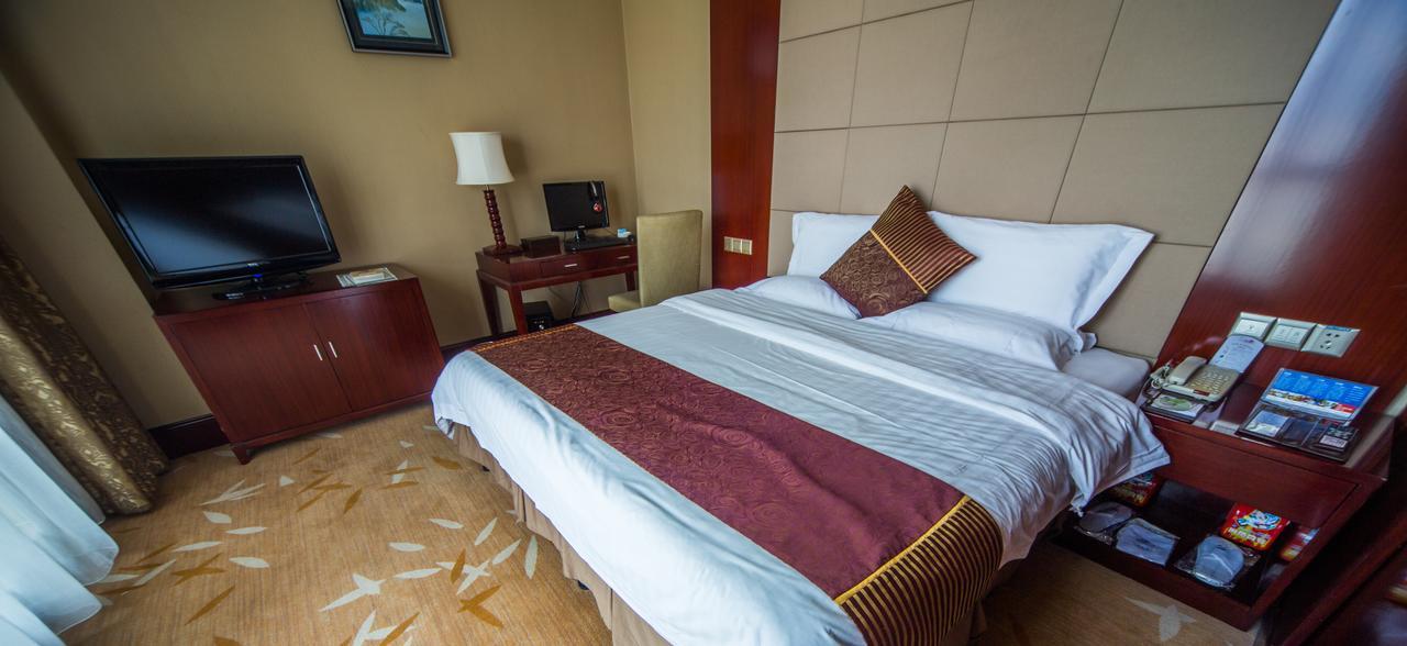 Da Cheng Shan Shui Hotel Чжанцзяцзе Номер фото
